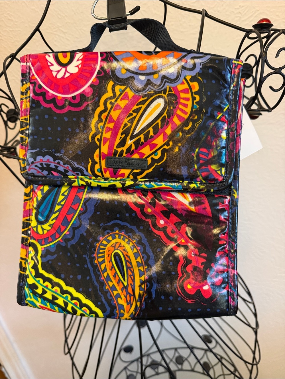 🍔🍔🍔BOGOHO🍔🍔🍔Vera Bradley Black Paisley Lunch Tote -NWT
